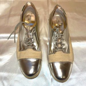 G.H. Bass & co loafers sz 8.5M